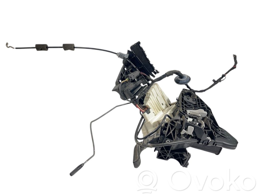 Mercedes-Benz ML W164 Zamek drzwi przednich 
