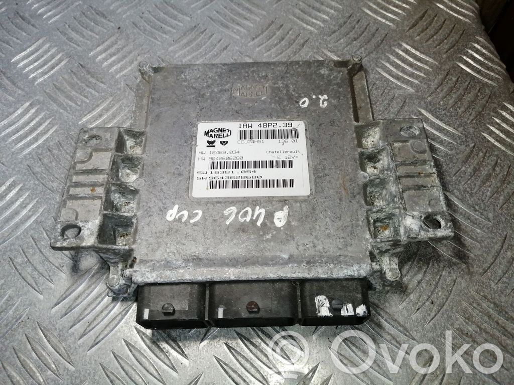 Peugeot 406 Engine control unit/module 
