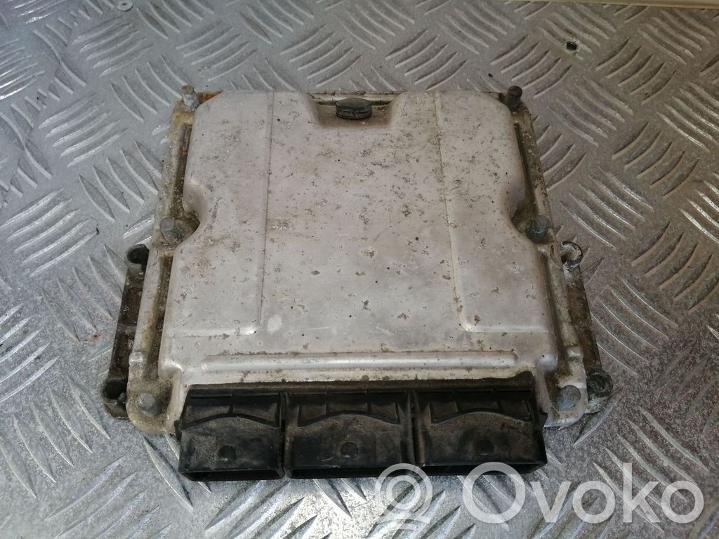 Engine control unit/module   8200163528,0281011101,8200095416