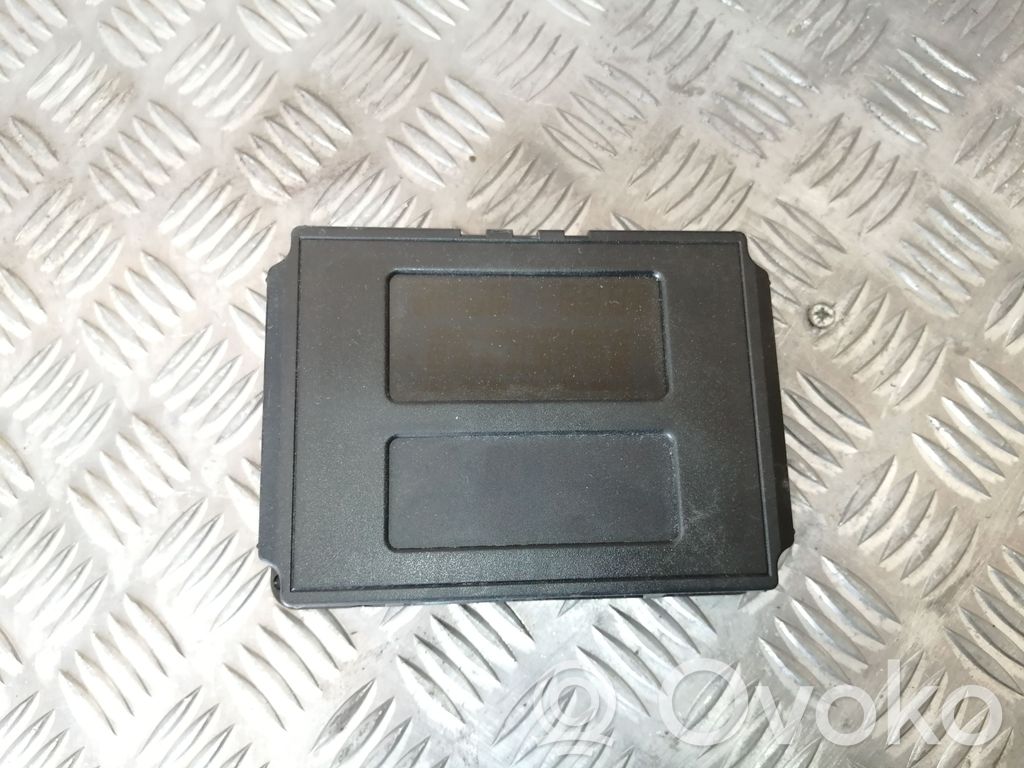 Opel Omega B2 Screen/display/small screen 