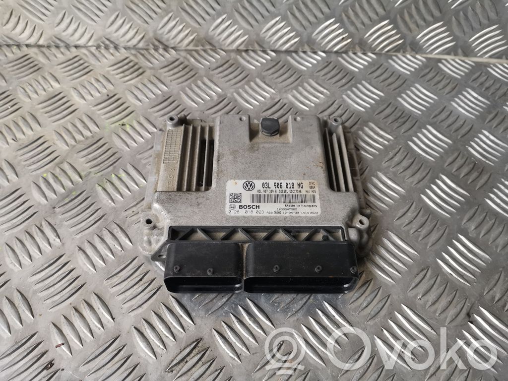 Volkswagen Caddy Engine control unit/module 