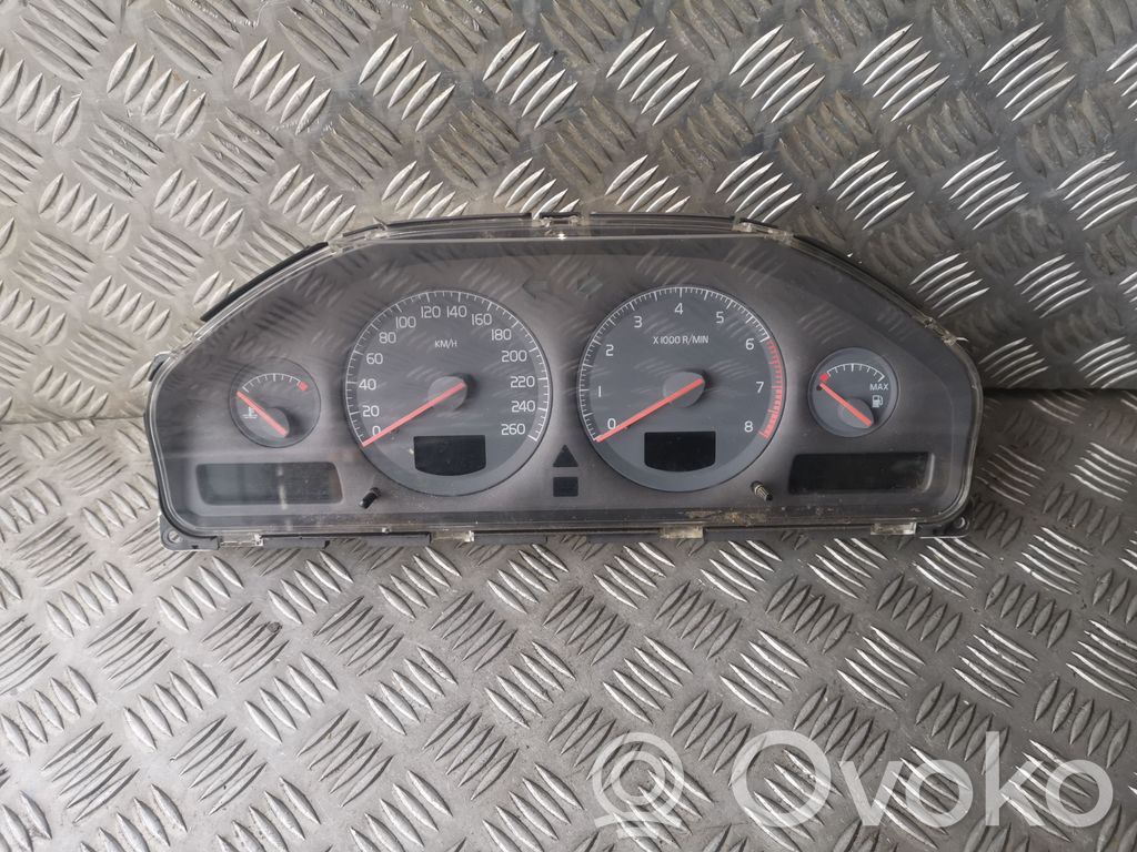 Volvo S80 Speedometer (instrument cluster) 