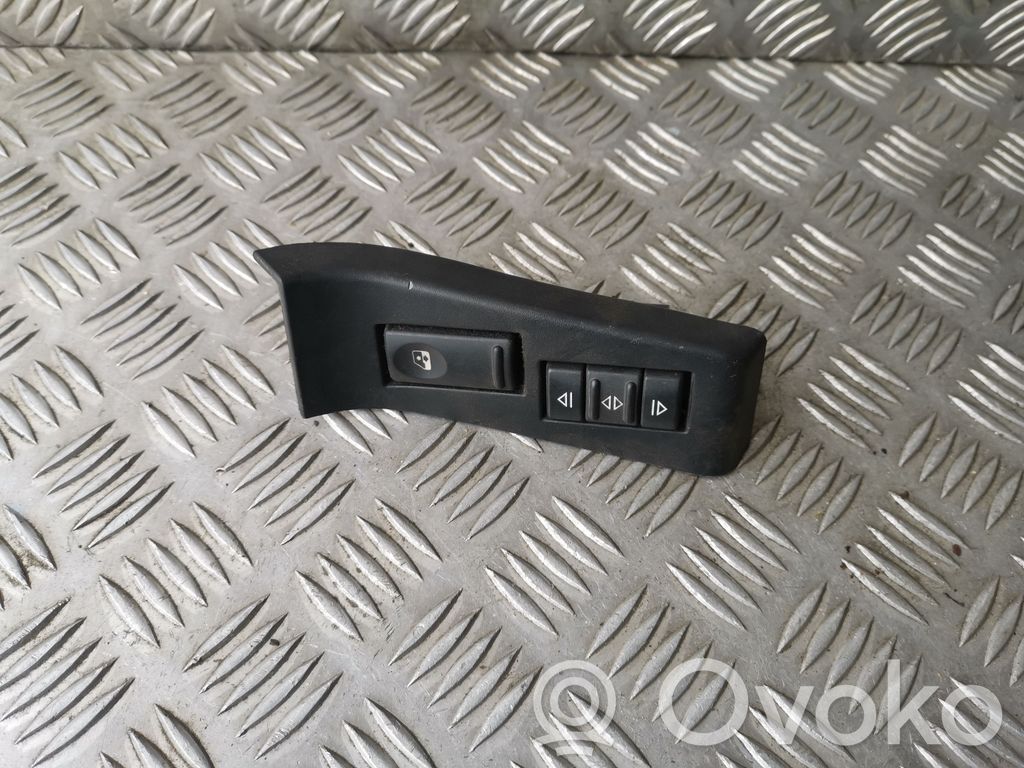 Renault Master II Electric window control switch 