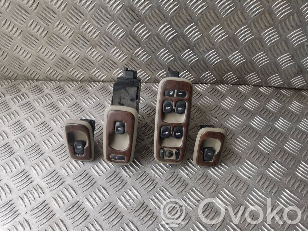 Volvo XC90 Electric window control switch 