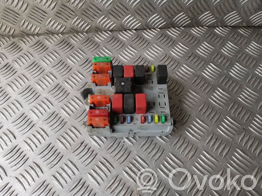 Módulo de fusible   1349944080
