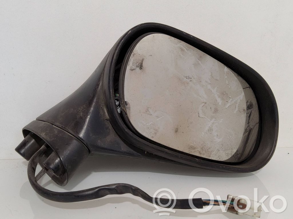Mitsubishi Carisma Front door electric wing mirror 