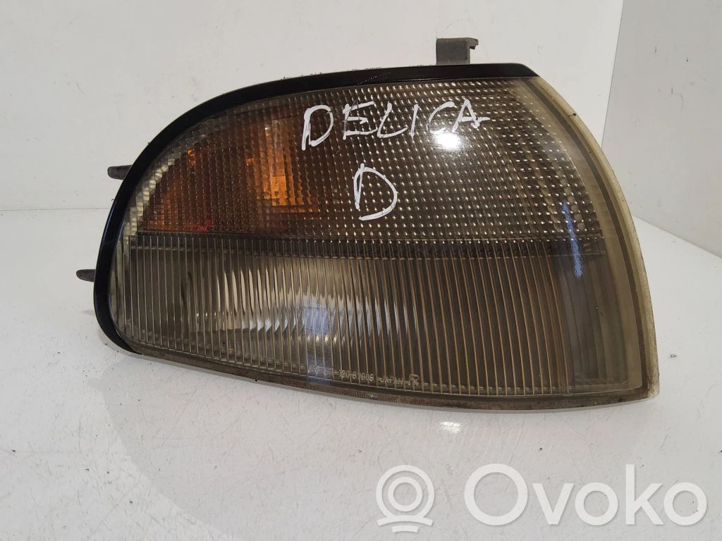 Mitsubishi Delica Front indicator light 