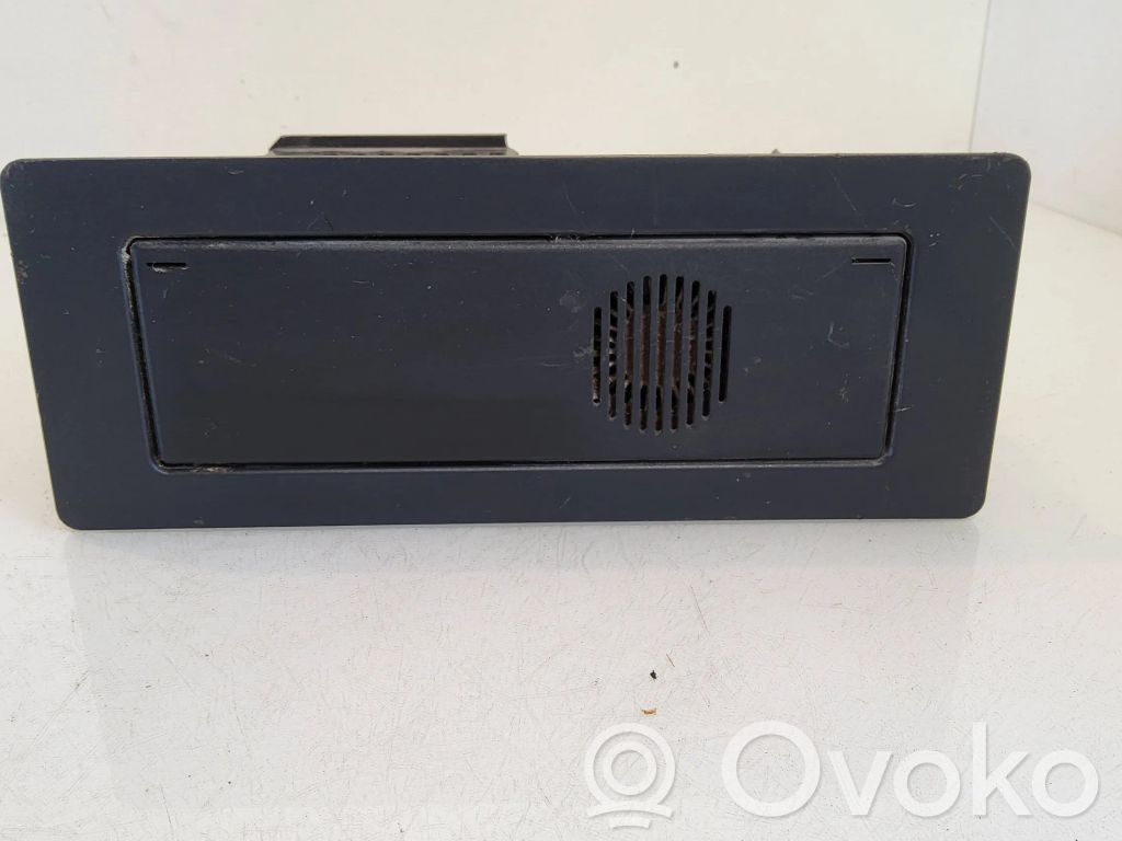 Audi A4 S4 B6 8E 8H Navigācijas (GPS) vadības bloks 