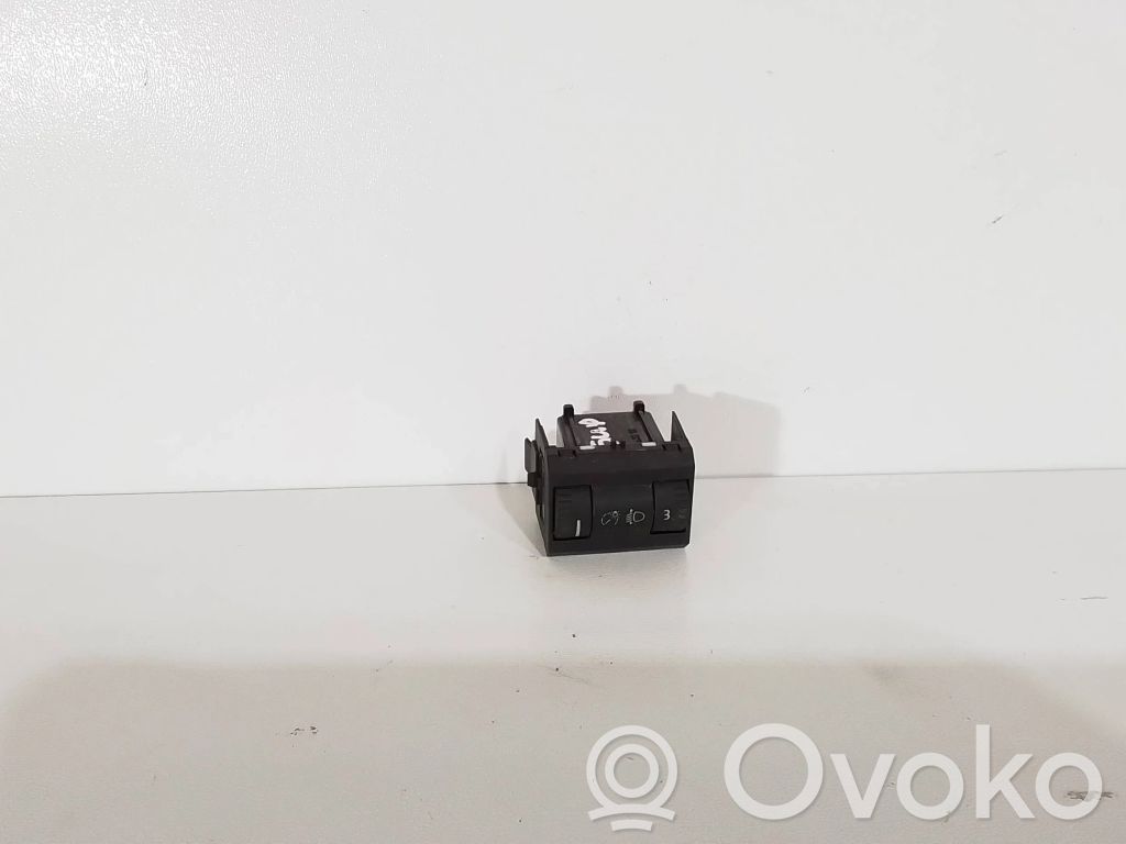 Headlight level height control switch   3T0941333