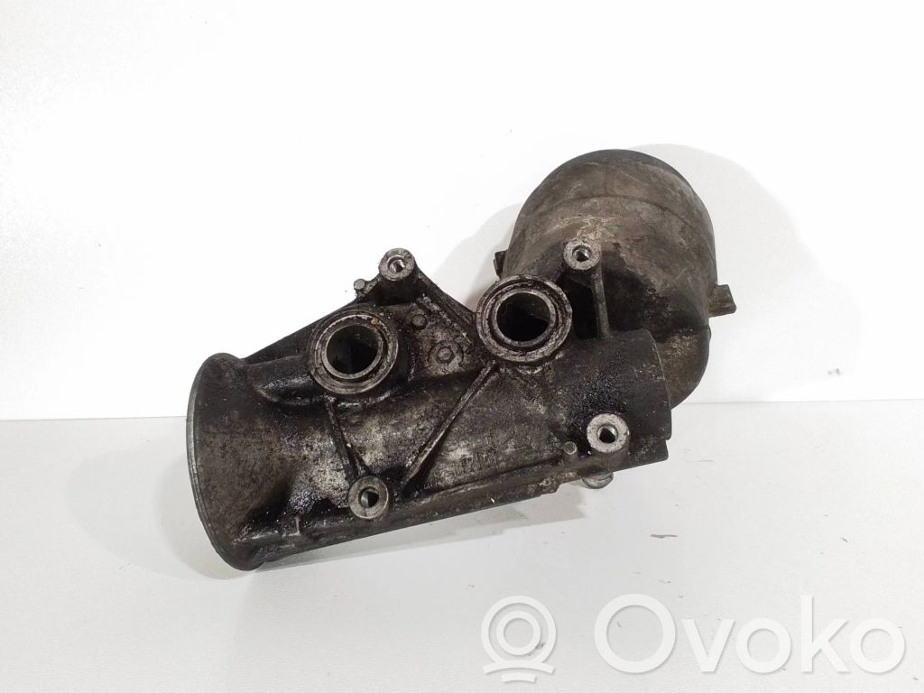 Opel Astra H Oil filter mounting bracket 