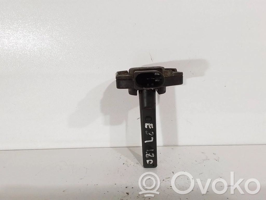 BMW 1 E81 E87 Oil level sensor 