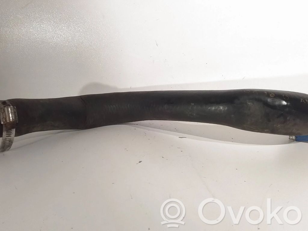 Engine coolant pipe/hose