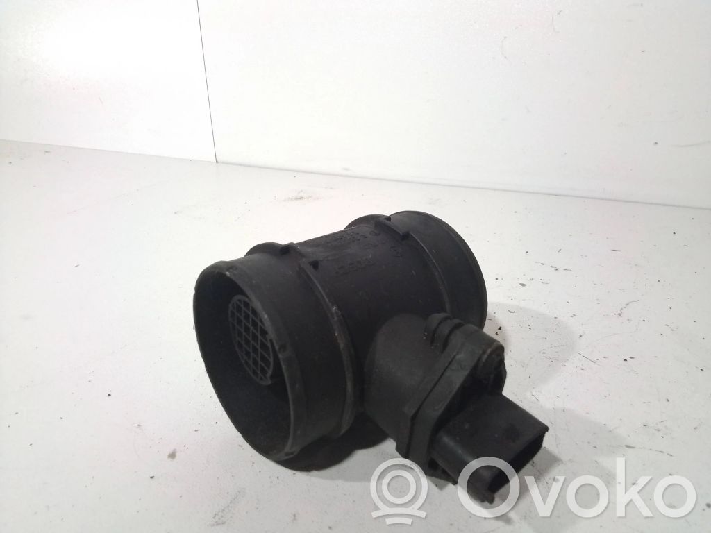 Opel Astra H Mass air flow meter 