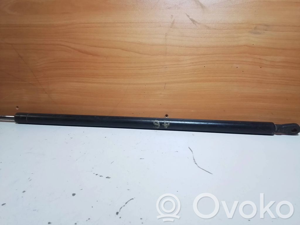 Audi A6 S6 C4 4A Siłownik maski przedniej 