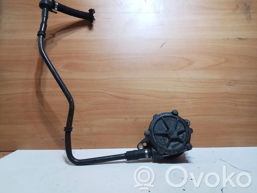 BMW 3 E46 Vacuum pump 