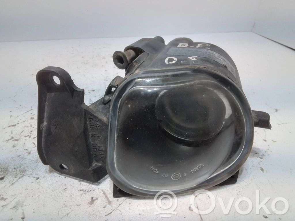 Miglas lukturis priekšā   4B0941700A,89303065