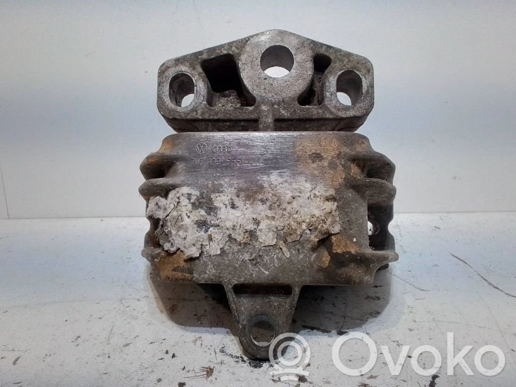 Seat Alhambra (Mk1) Engine mount bracket 