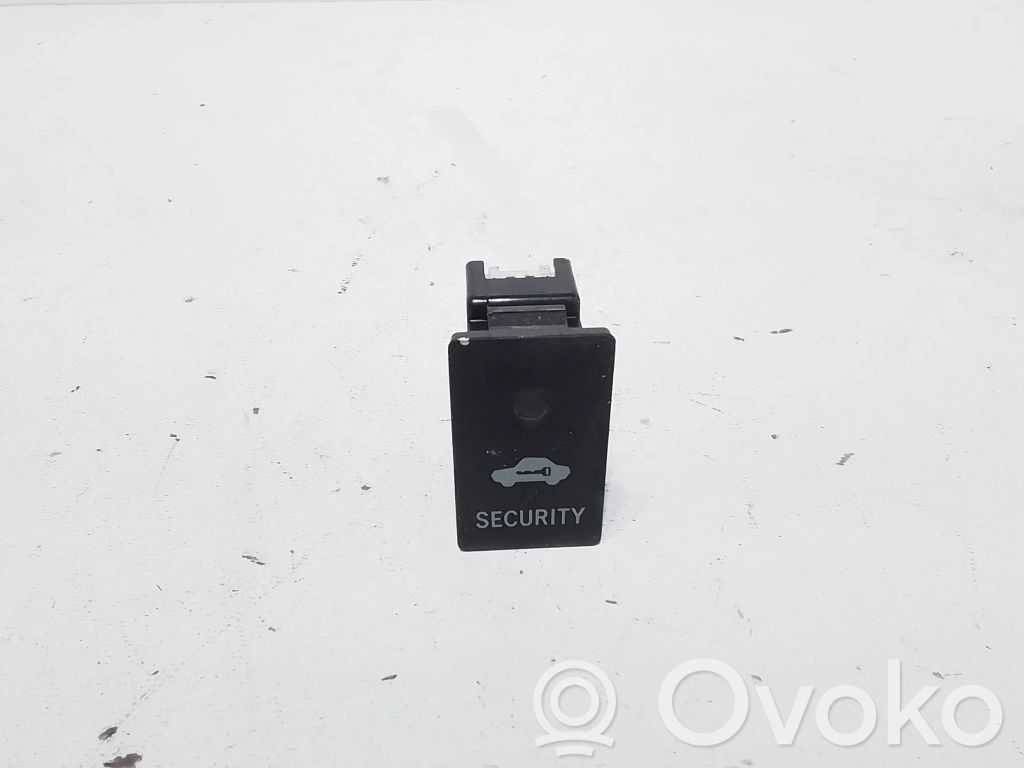 Toyota RAV 4 (XA20) Alarm switch 