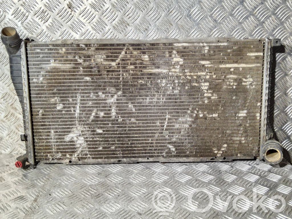 BMW 5 E39 Coolant radiator 