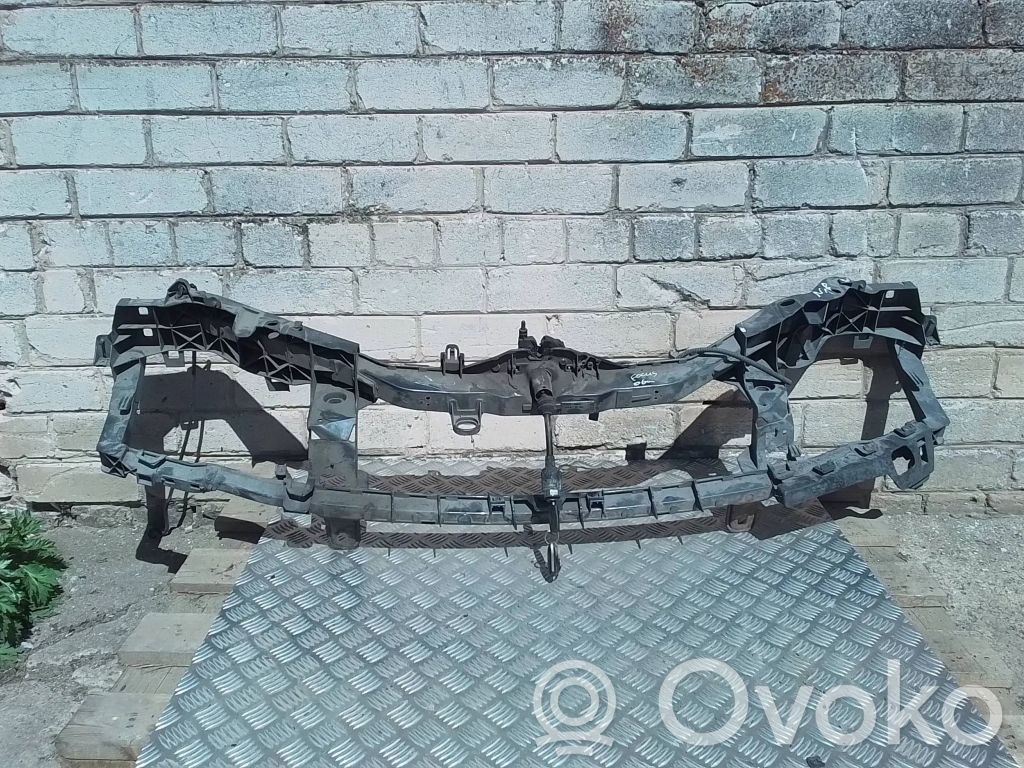 Ford Focus Radiatoru panelis 
