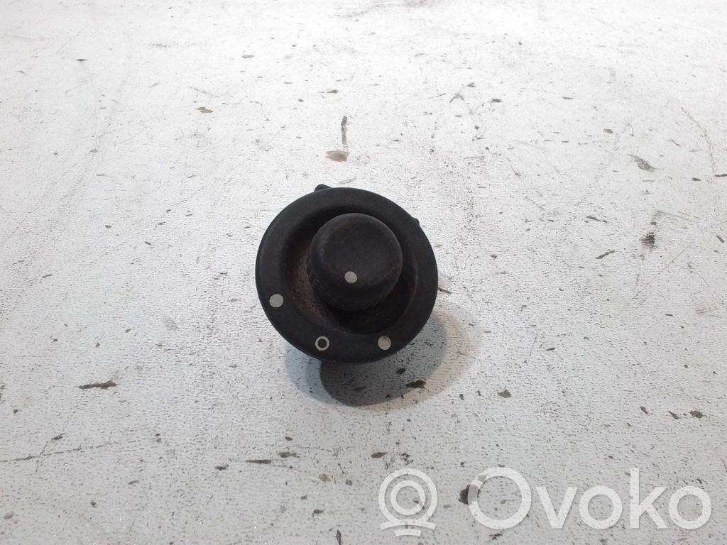 Renault Clio II Electric window control switch 