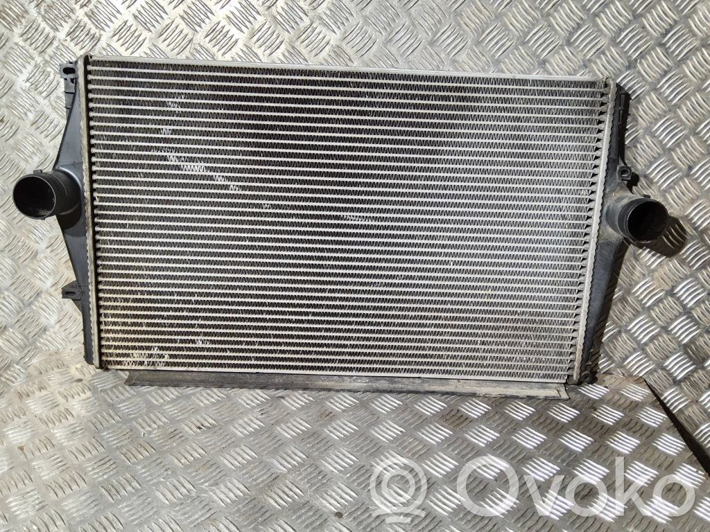 Volvo S60 Interkūlerio radiatorius 
