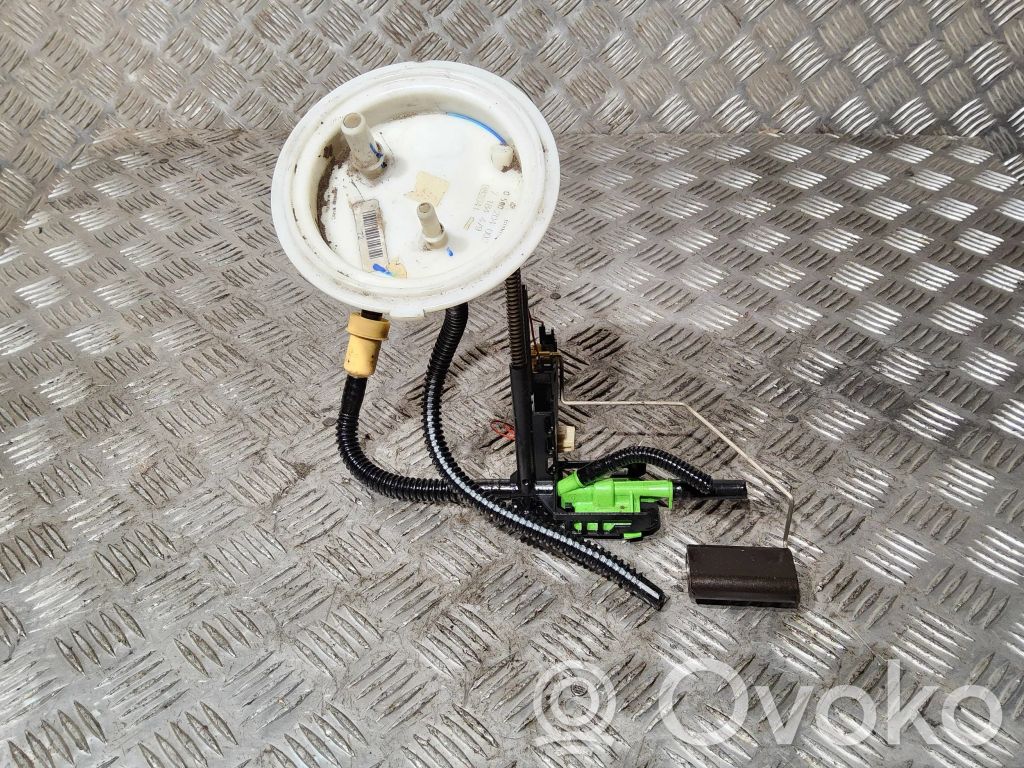 BMW 5 E60 E61 Fuel level sensor 