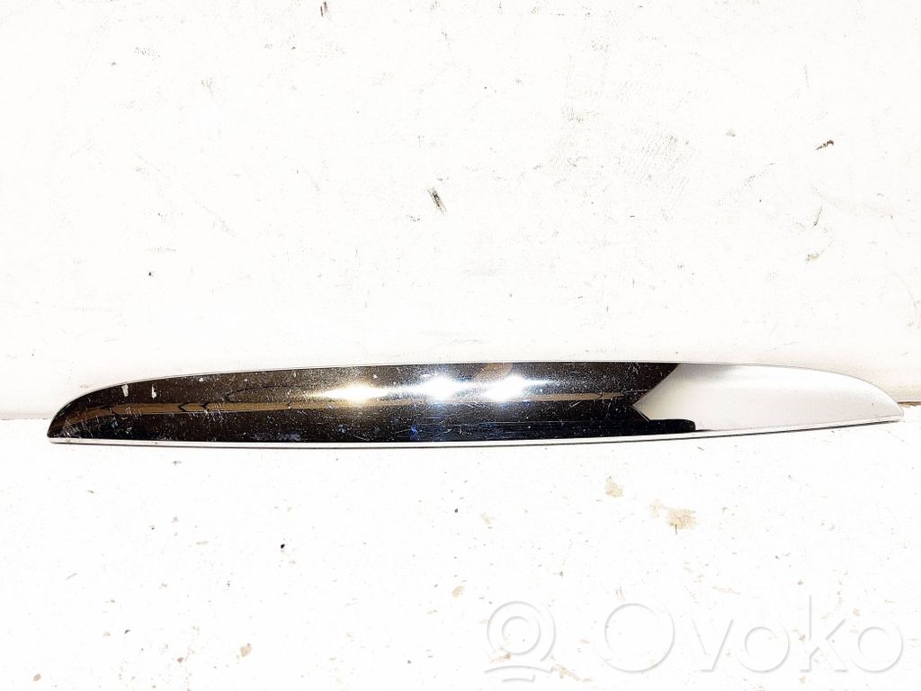 BMW 3 E90 E91 Engine hood trim 