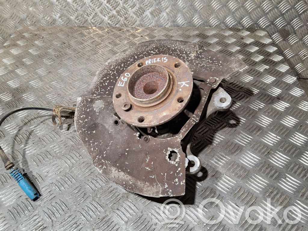 BMW 5 E60 E61 Priekinė stebulė 