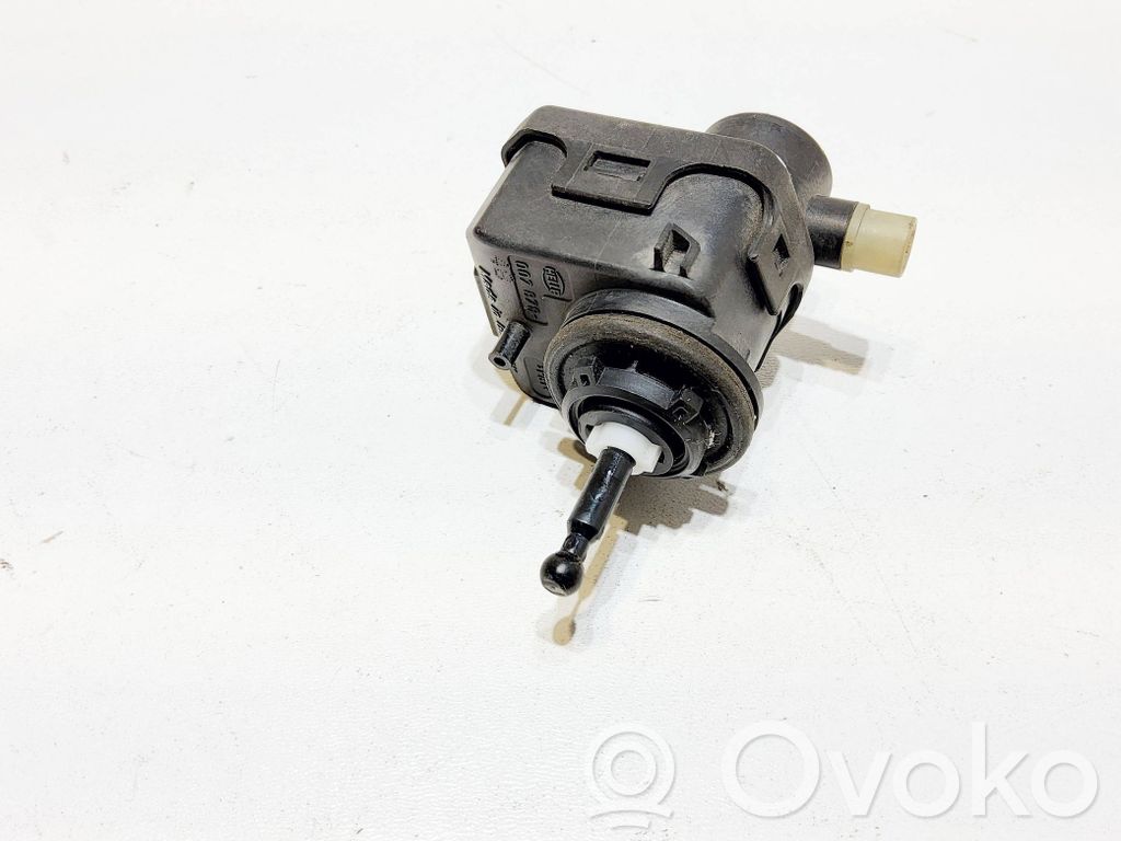 Renault Clio II Headlight level adjustment motor 