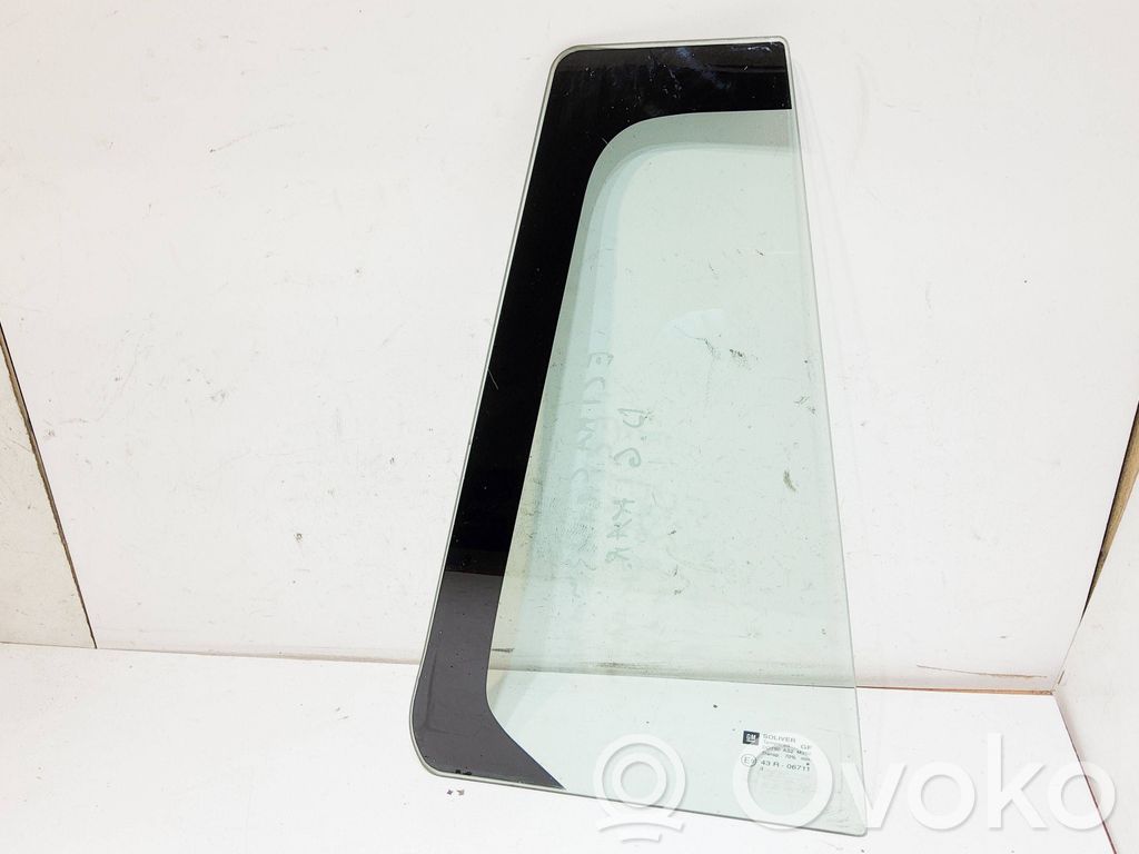 Opel Vectra C Rear vent window glass 
