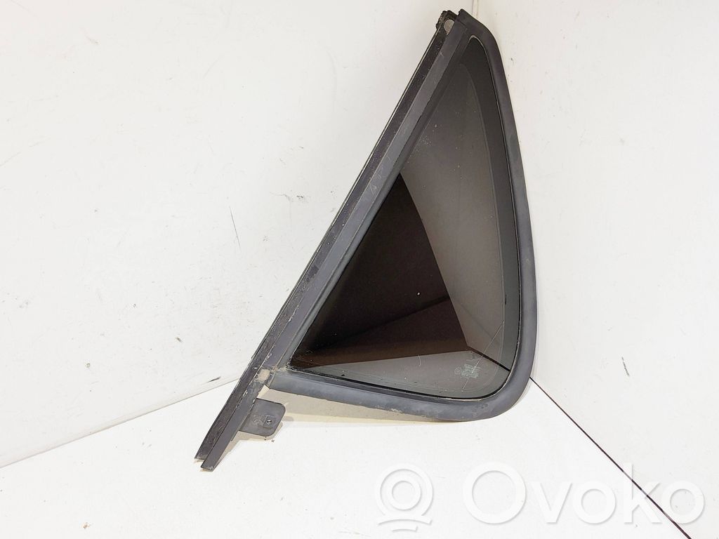 Saab 9-5 Rear vent window glass 