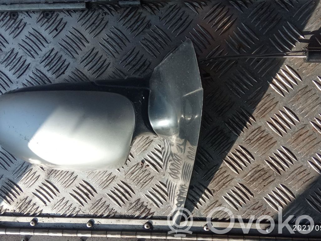 Ford Focus Зеркало (управляемое электричеством) 