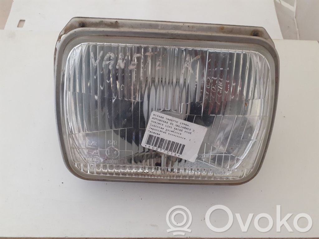 Nissan Vanette Headlight/headlamp 