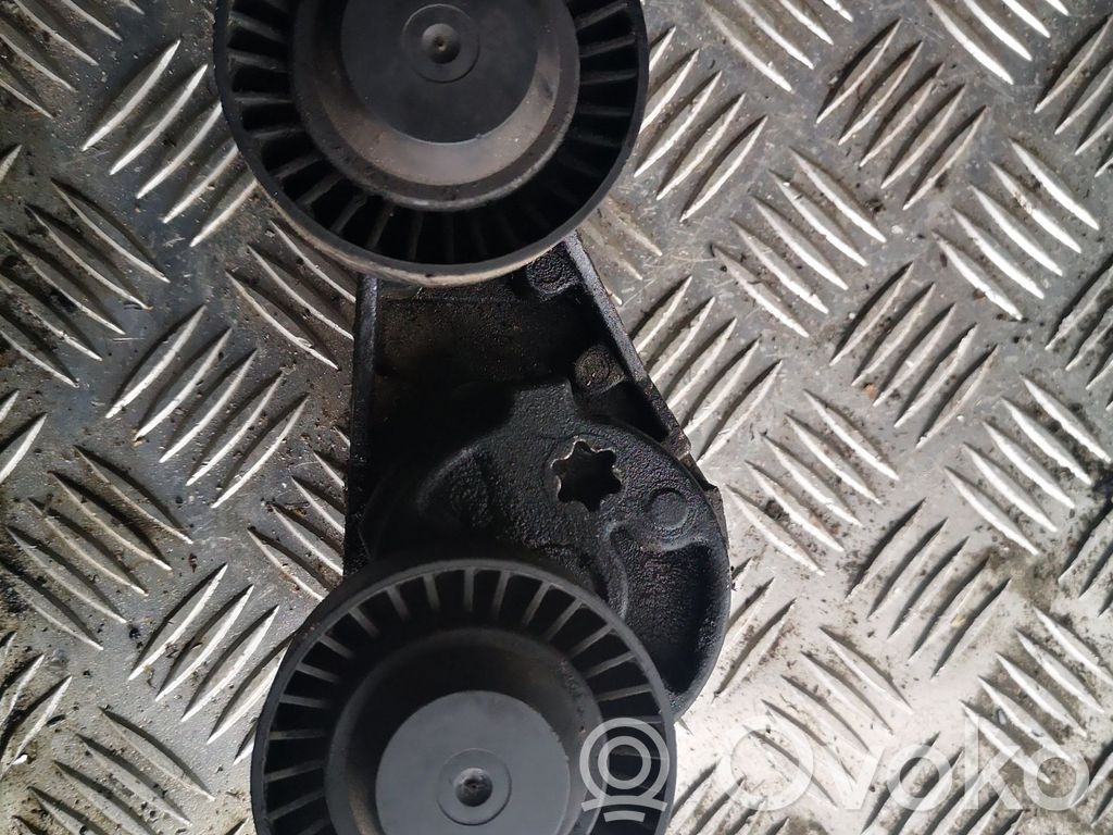 Volvo XC90 Riemenspanner Spannrolle Lichtmaschine 
