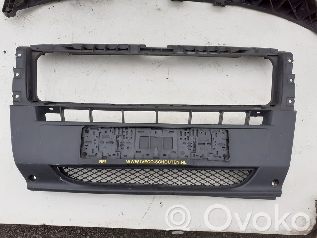 Fiat Ducato Parachoques delantero 