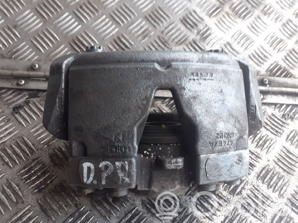 Audi A5 8T 8F Etujarrusatula 