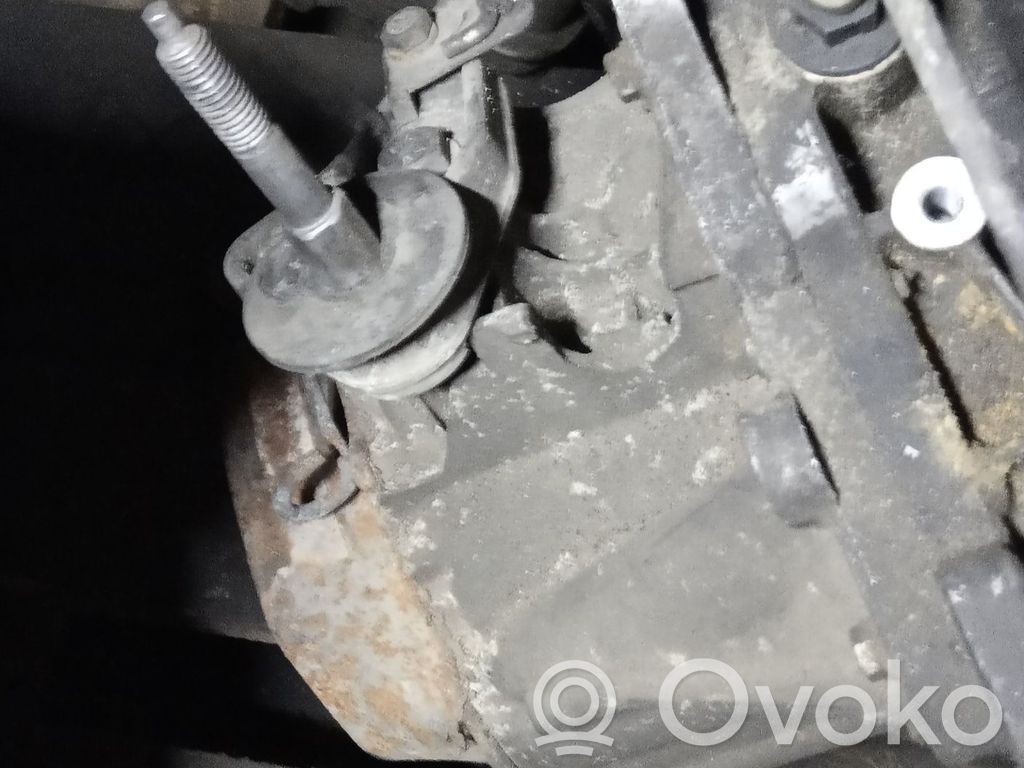 Citroen Berlingo Manuaalinen 6-portainen vaihdelaatikko 