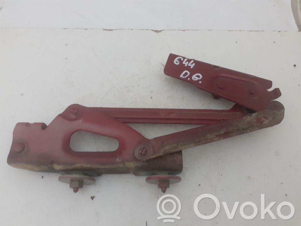 Peugeot 407 Tailgate/trunk/boot hinge 
