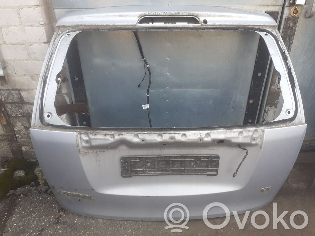 KIA Carnival Puerta del maletero/compartimento de carga 