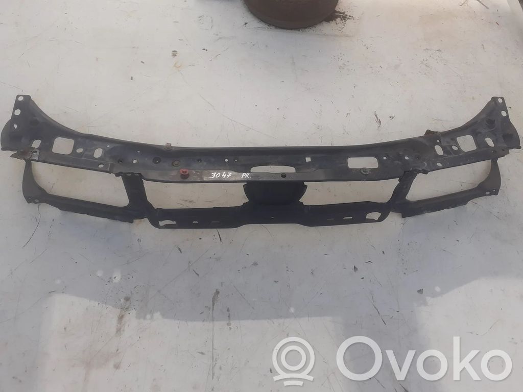 Volkswagen PASSAT B3 Panou suport radiator 