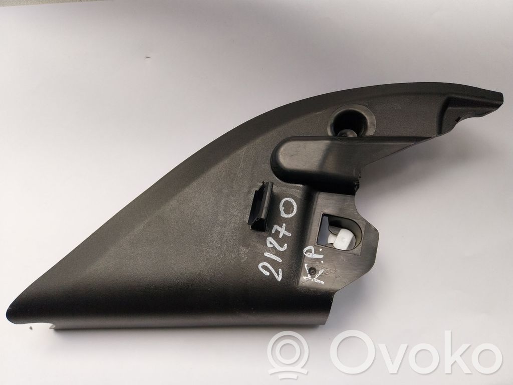 Skoda Octavia Mk4 Kita salono detalė 