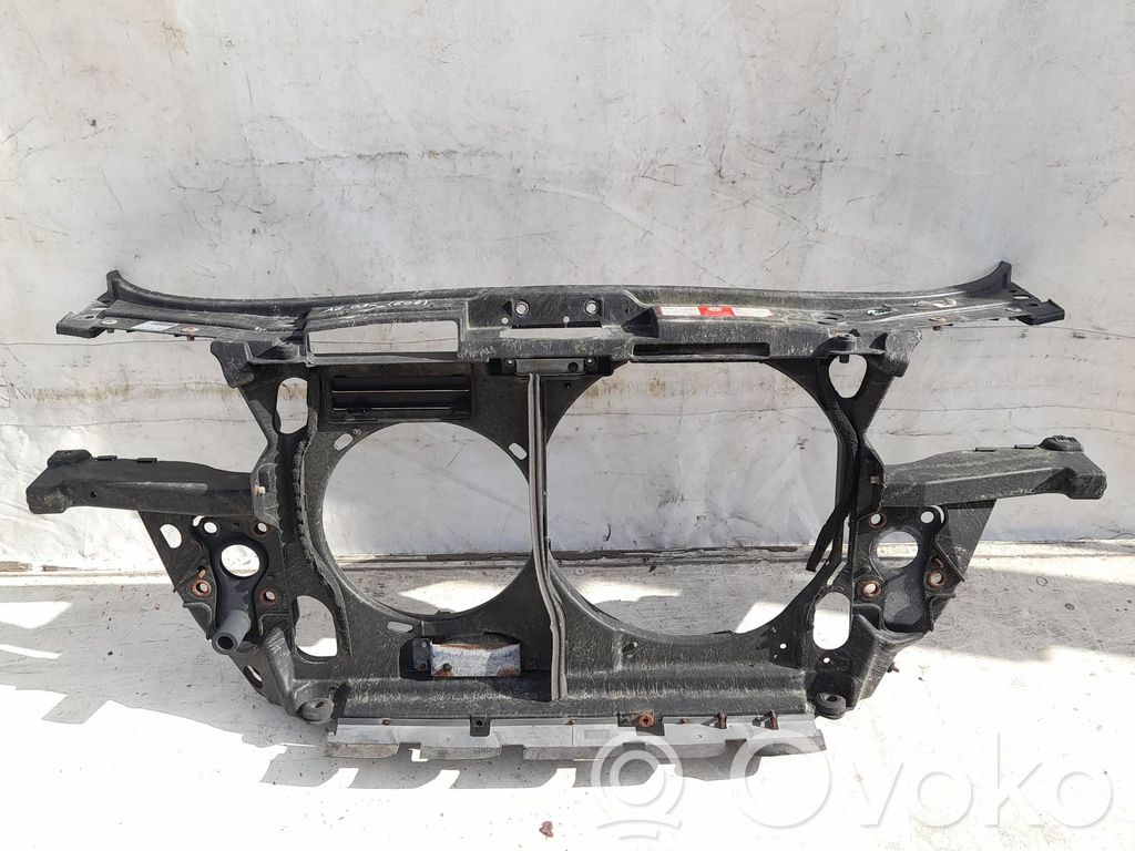 Audi A6 S6 C5 4B Radiatoru panelis 