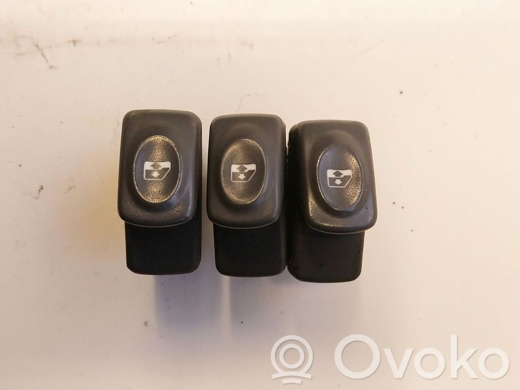 Renault Scenic I Schalter el. Fensterheber 