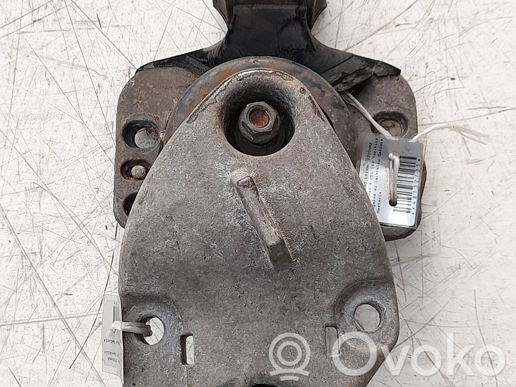 Opel Movano A Engine mounting bracket 