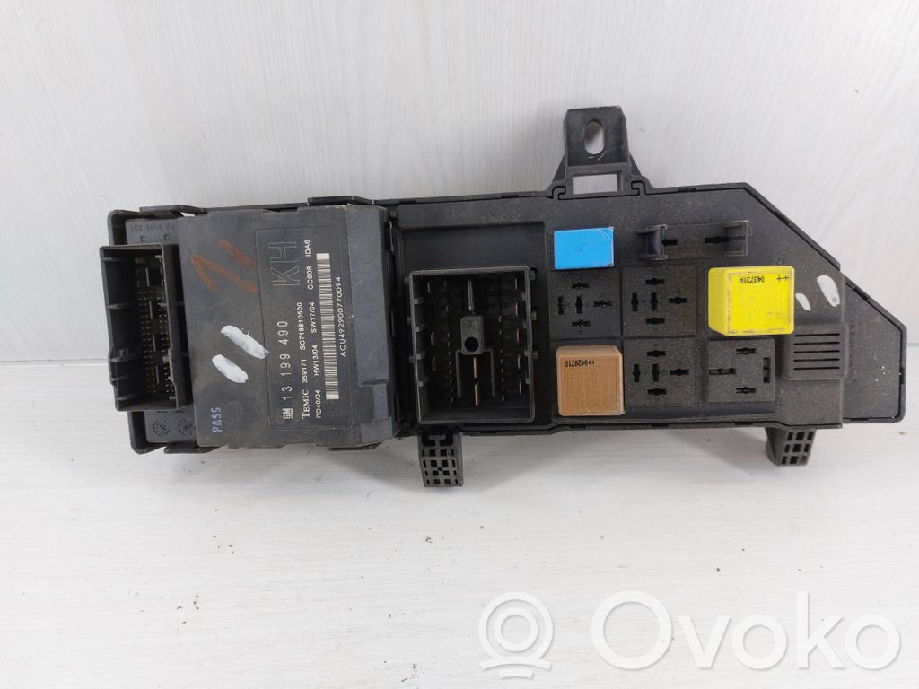 Opel Vectra C Módulo de fusible 