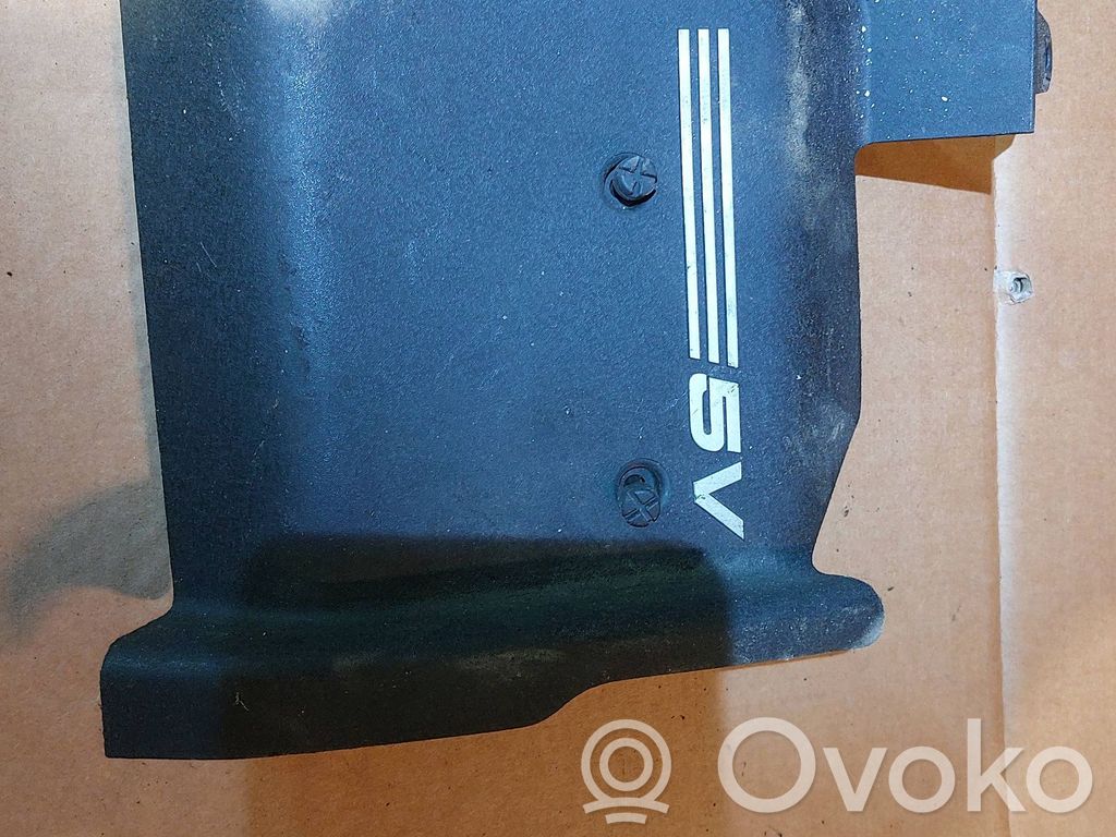 Audi A8 S8 D2 4D Moottorin koppa 