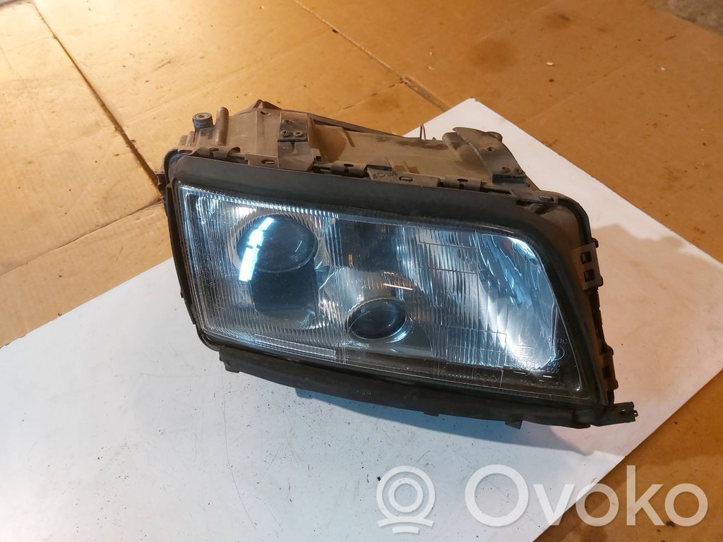 Audi A8 S8 D2 4D Scheinwerfer 