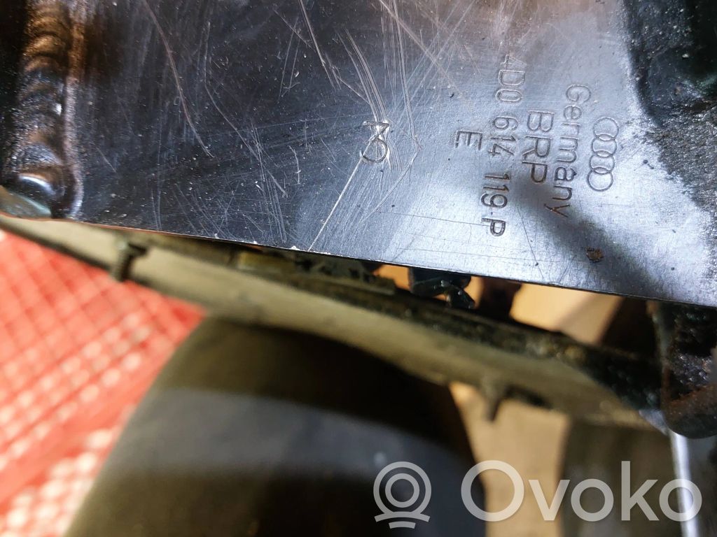Audi A8 S8 D2 4D Fender mounting bracket 