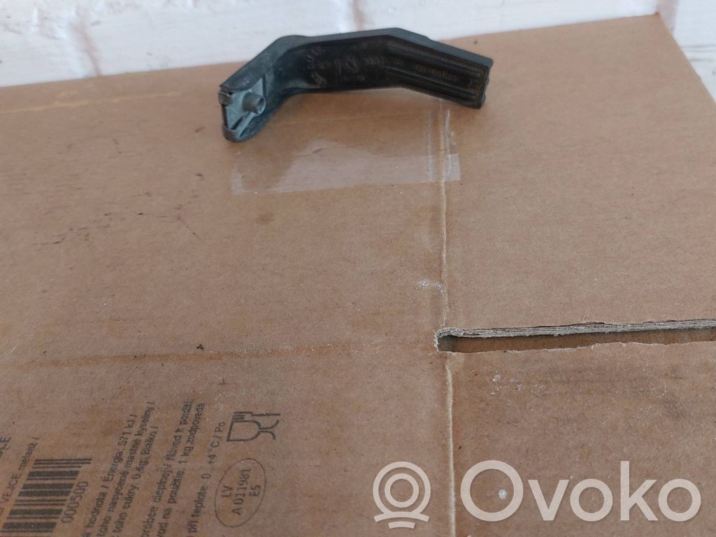 Audi A8 S8 D3 4E Halterung Scheinwerfer 